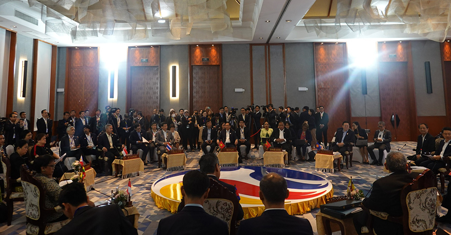 စစ်ကောင်စီကိုယ်စားလှယ် အစည်းအဝေးတက်သော်လည်း အာဆီယံရပ်တည်ချက် မပြောင်းဟု အင်ဒိုဝန်ကြီးပြော