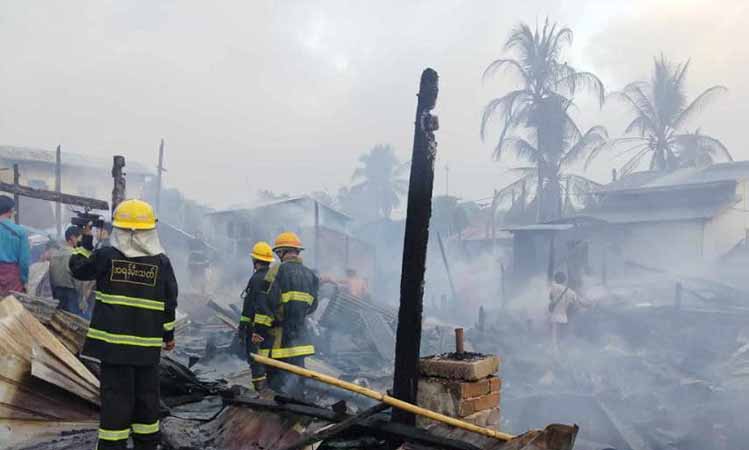 ကြည့်မြင်တိုင်၌ မီးလောင်၊ နေအိမ် ၁၈ လုံး ပျက်စီးဆုံးရှုံး