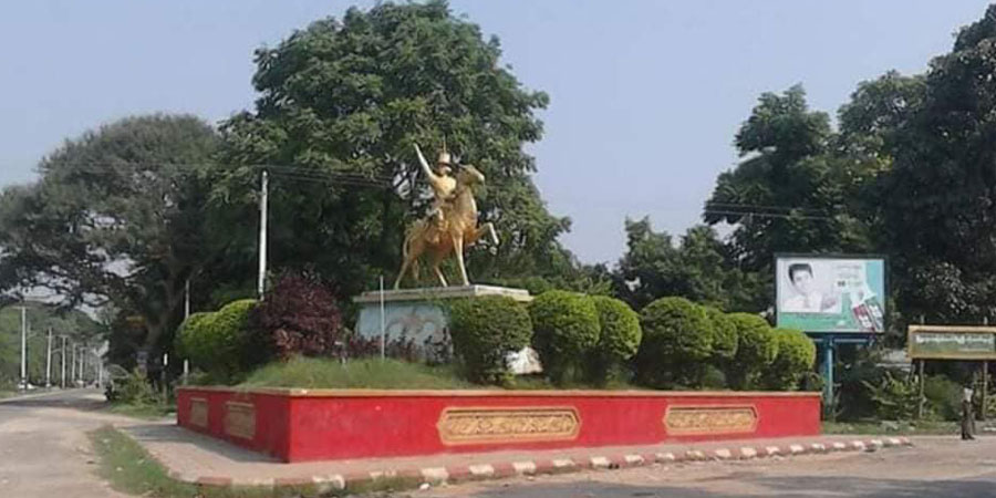ဘုတလင် ကူတော်ရွာရဲစခန်း တိုက်ခိုက်ခံရ၊ ကောလင်းမြို့ကို စစ်တပ်က အင်အားအများအပြားဖြင့် ထိုးစစ်ဆင်