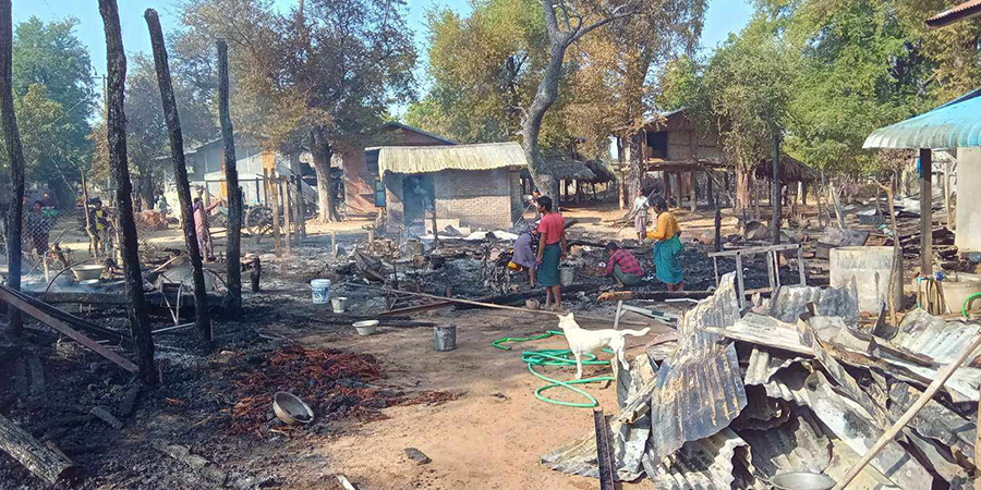 မုံရွာမြို့နယ် ကြိုးကြာကန်ရွာကို စစ်ကောင်စီတပ် မီးရှို့