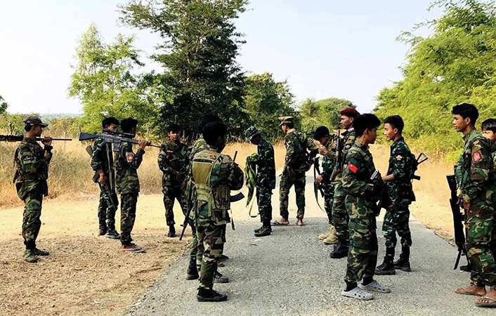 မြိုင်မြို့နယ်တွင် စစ်ကောင်စီတပ်ဖွဲ့ဝင်များ တိုက်ခိုက်ခံရ