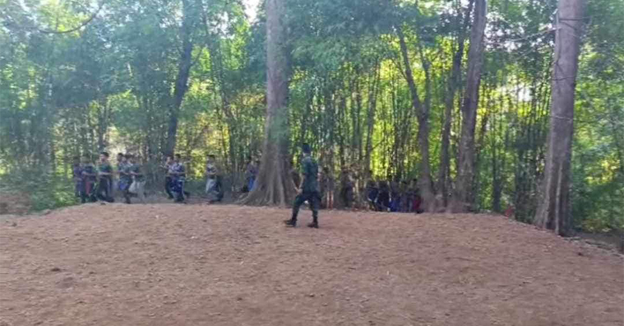 မိသားစုဝင်များကို စစ်ကောင်စီက ဖမ်းဆီးအကျပ်ကိုင်ပြီး PDF များကို အဖမ်းခံခိုင်း