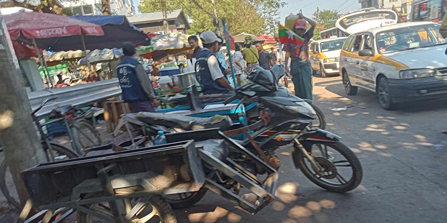 ဘေးတွဲဆိုင်ကယ်မောင်းသူများကို စစ်ကောင်စီက သတင်းပေးအဖြစ် စေခိုင်းနေ