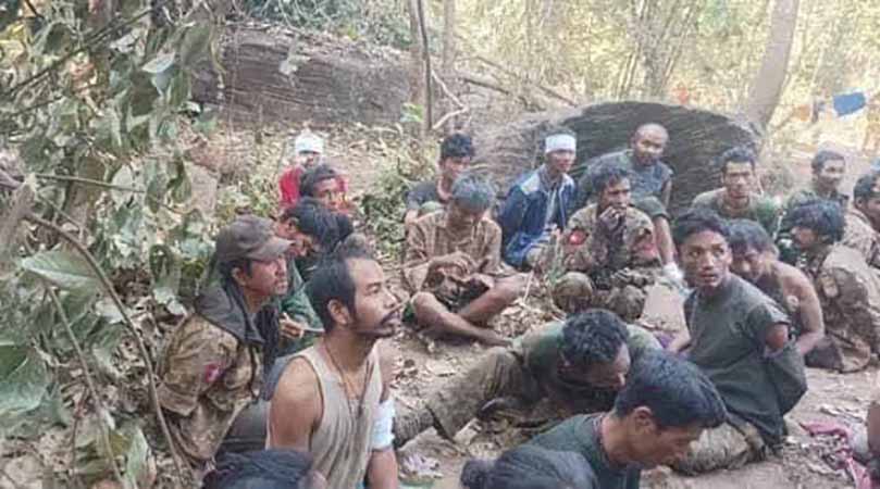 ရှားတောမြို့ကို တော်လှန်ရေးတပ်များ သိမ်းပိုက်၊ ဟုမ္မလင်းတွင် စစ်‌ကောင်စီတပ်တိုက်ခိုက်ခံရ