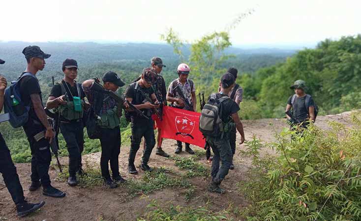 မင်းကင်းက ပျူစောထီးရွာတိုက်ခိုက်ခံရ၊ စစ်တပ်က လေကြောင်းပစ်ကူပေး