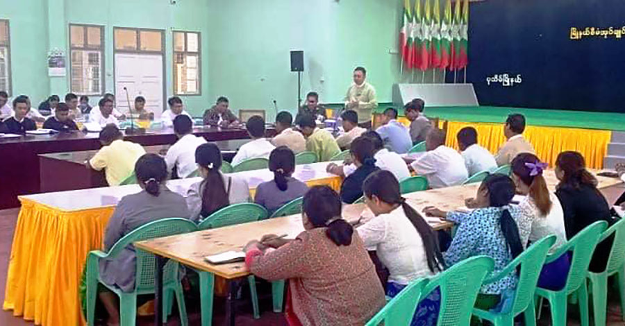 ပုသိမ်တွင် ရပ်ကွက်အုပ်ချုပ်ရေးအဖွဲ့ဝင်များအား ဖယ်ရှားပြီး ပျူစောထီးများကို အစားထိုးခန့်အပ်