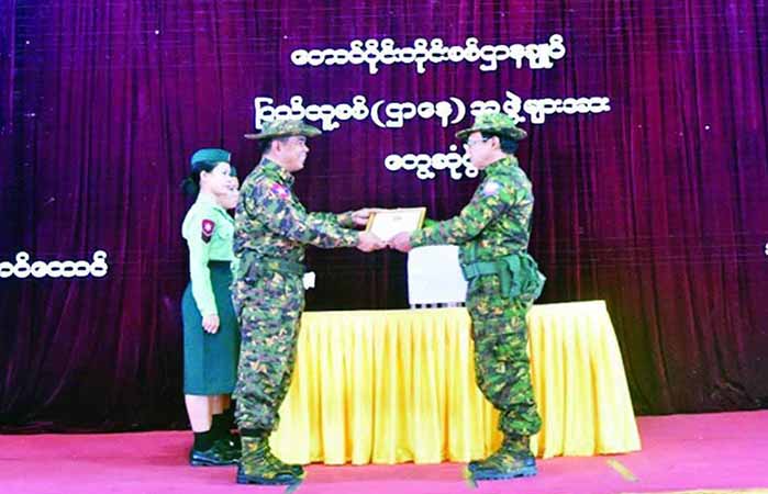 ပဲခူးတိုင်း မြို့နယ် ၄ မြို့နယ်က ပြည်သူ့စစ်များကို စစ်ကောင်စီက လက်နက်တပ်ဆင်ပေး