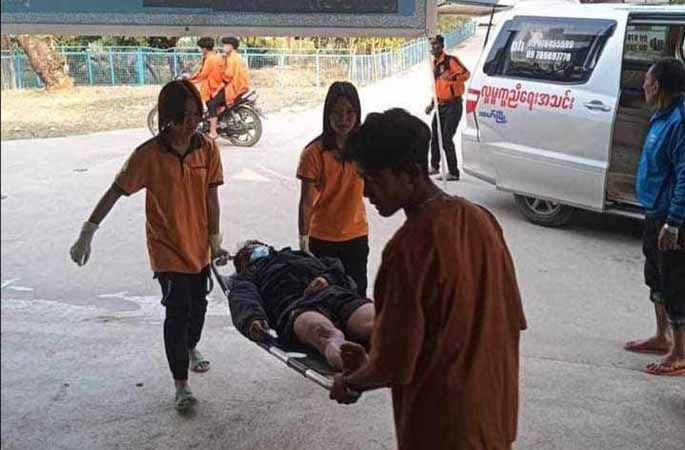 ဝိုင်းမော်တွင် ယာဉ်တိုက်မှုကြောင့် ကျောင်းဆရာ ၁ ဦး သေဆုံး