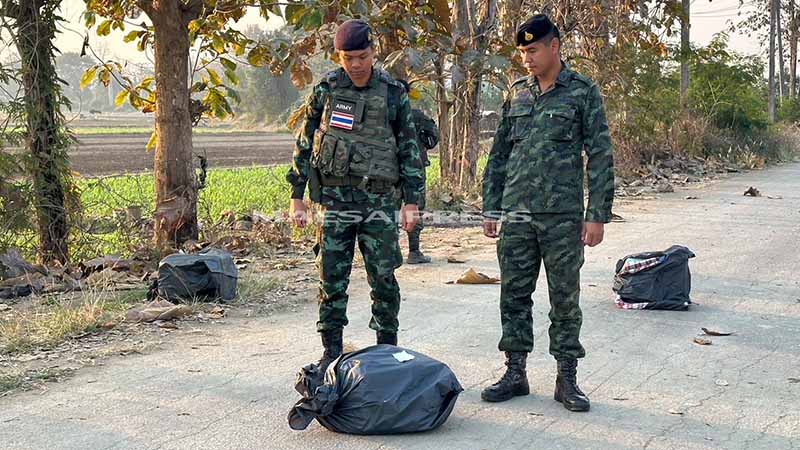 မယ်ဆိုင်တွင် ထိုင်းစစ်တပ်နှင့် မူးယစ်အဖွဲ့ ပစ်ခတ်၊ စိတ်ကြွဆေး ၁,၄၀၀,၀၀၀ နှင့် အိုက်စ် ၂၅ ကီလို သိမ်းဆည်းမိ 