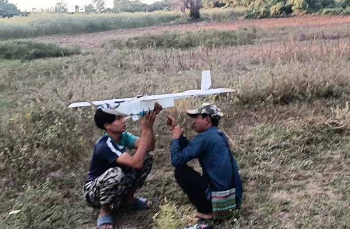 စိုင်ပြင်နှင့် ရေဦးမြို့များရှိ စစ်စခန်းများကို PDF က ဗုံးကြဲတိုက်ခိုက်