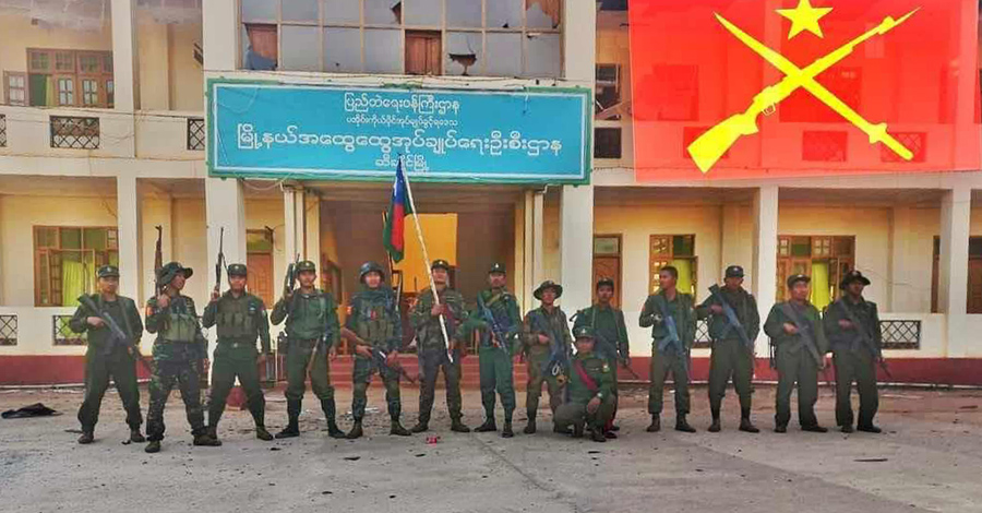 ဆီဆိုင်မြို့ကို PNLA က ဆက်လက်ထိန်းချုပ်ထား၊ စစ်တပ်က လက်နက်ကြီးဖြင့် ပစ်နေ