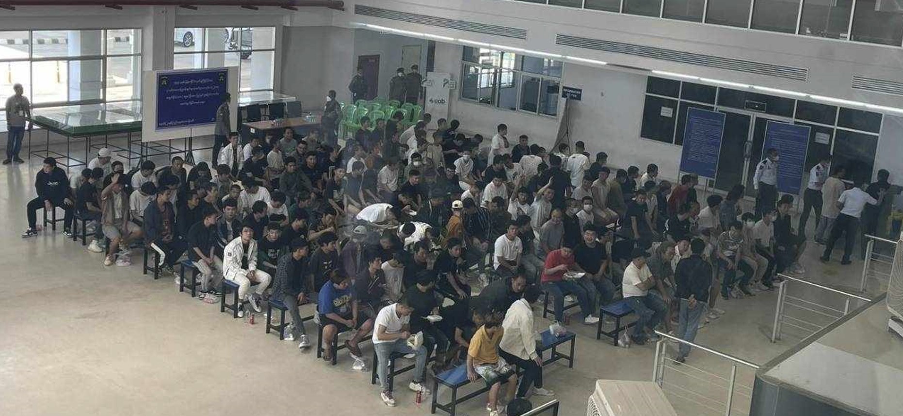 မြဝတီနယ်စပ်၌ အွန်လိုင်းငွေလိမ်လုပ်ငန်းလုပ်ကိုင်သူ တရုတ်နိုင်ငံသား ၁၀၀ ကျော်ကို ပြန်လွှဲပေး