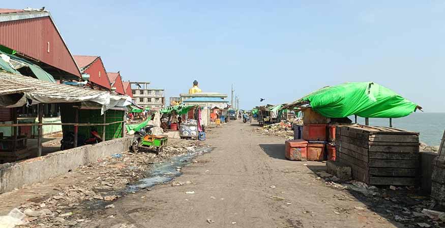 စစ်တွေဈေးကို လက်နက်ကြီးဖြင့်ပစ်ခတ်ခဲ့သည့် စစ်ကောင်စီတပ်အား ထိရောက်စွာ အရေးယူ မည်ဟု အေအေပြော
