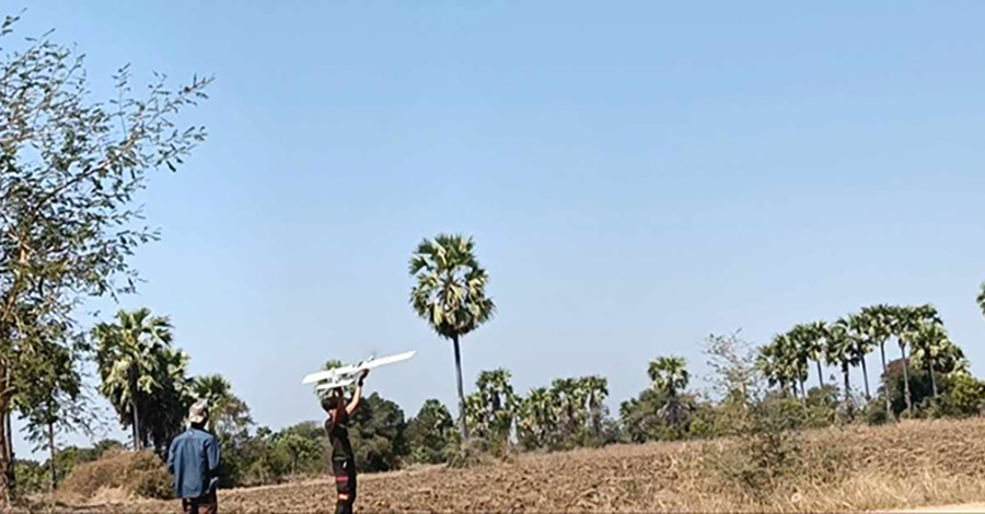 ဘုတလင်တွင် စစ်မှုထမ်းဥပဒေထောက်ခံပွဲ ဗုံးချခံရ၊ စစ်သား ၃ ဦး သေပြီး ပွဲပျက်
