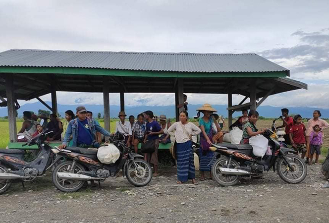ကလေးမြို့အနီး တိုက်ပွဲဖြစ်ရာကို စစ်တပ်က လေကြောင်းပစ်ခတ်ပြီး ရွာကိုမီးရှို့