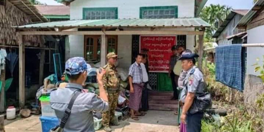 ဟင်္သာတတွင် စစ်ကောင်စီက ပြည်သူ့ နေအိမ် ၂၀ နီးပါးကို ချိပ်ပိတ်သိမ်းဆည်း