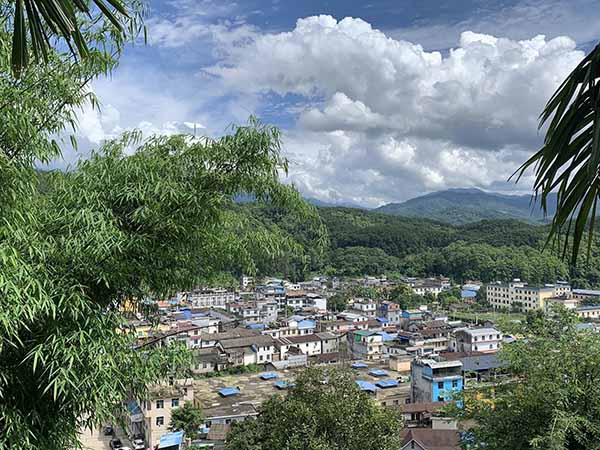 ဝိုင်းမော်-လိုင်ဇာလမ်းပေါ်ရှိ  အောင်မြေ ၂  ရွာက ဒေသခံ  ၉၀၀ နီးပါး ပိတ်မိနေ 