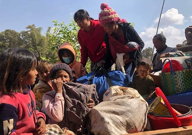 တိုက်ပွဲကြောင့် ဆီဆိုင်မြို့ခံများ မိသားစုလိုက် ထိုင်းသို့ပြောင်းရွှေ့၊ နန်းပန်တွင် PNA က အဓမ္မ အခွန်ကောက်ခံ