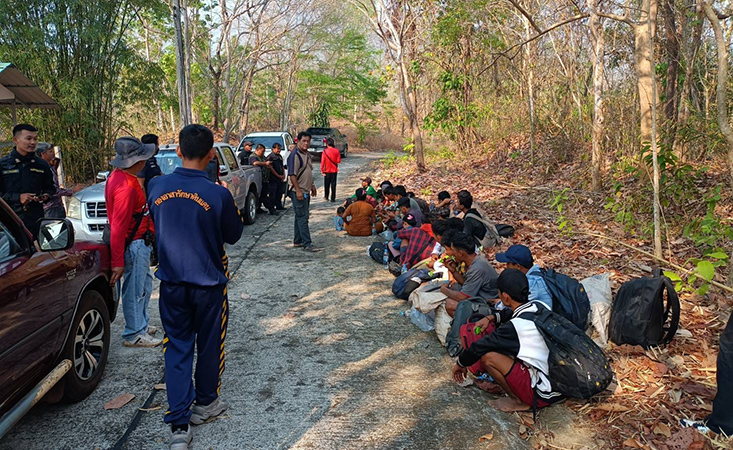 ကန်ကျနပူရီတွင် တရားမဝင် ဝင်လာသည့် မြန်မာများ ဆက်တိုက်ဖမ်းဆီးခံရ 