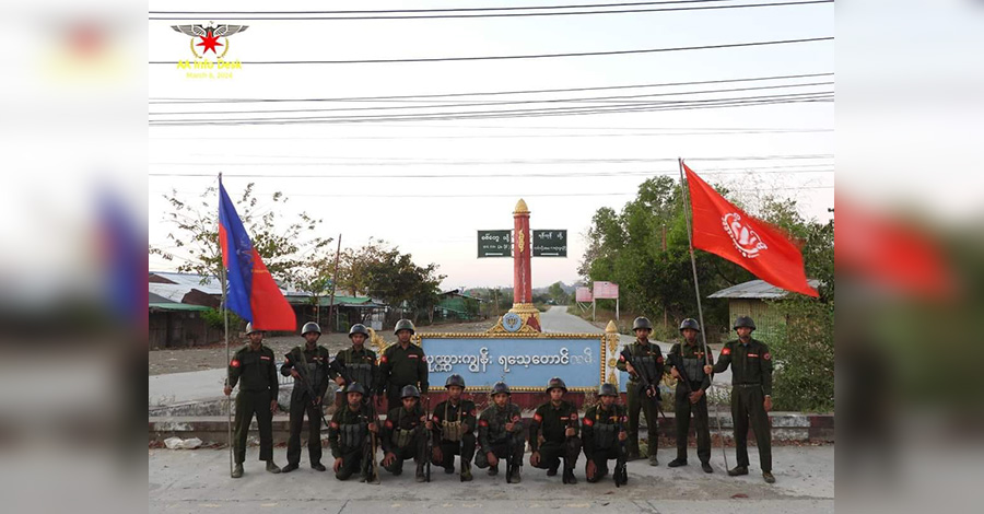 ရသေ့တောင်မြို့ကို ရက္ခိုင့်တပ်တော် သိမ်းပိုက်