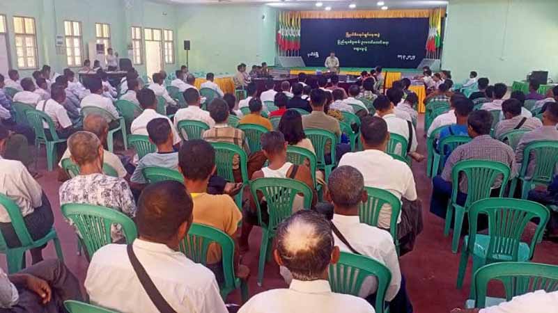 စစ်မှုထမ်းရန် ရွေးချယ်ခံရသည့် လူငယ် ၂ ဦး အဆိပ်သောက် သတ်သေ