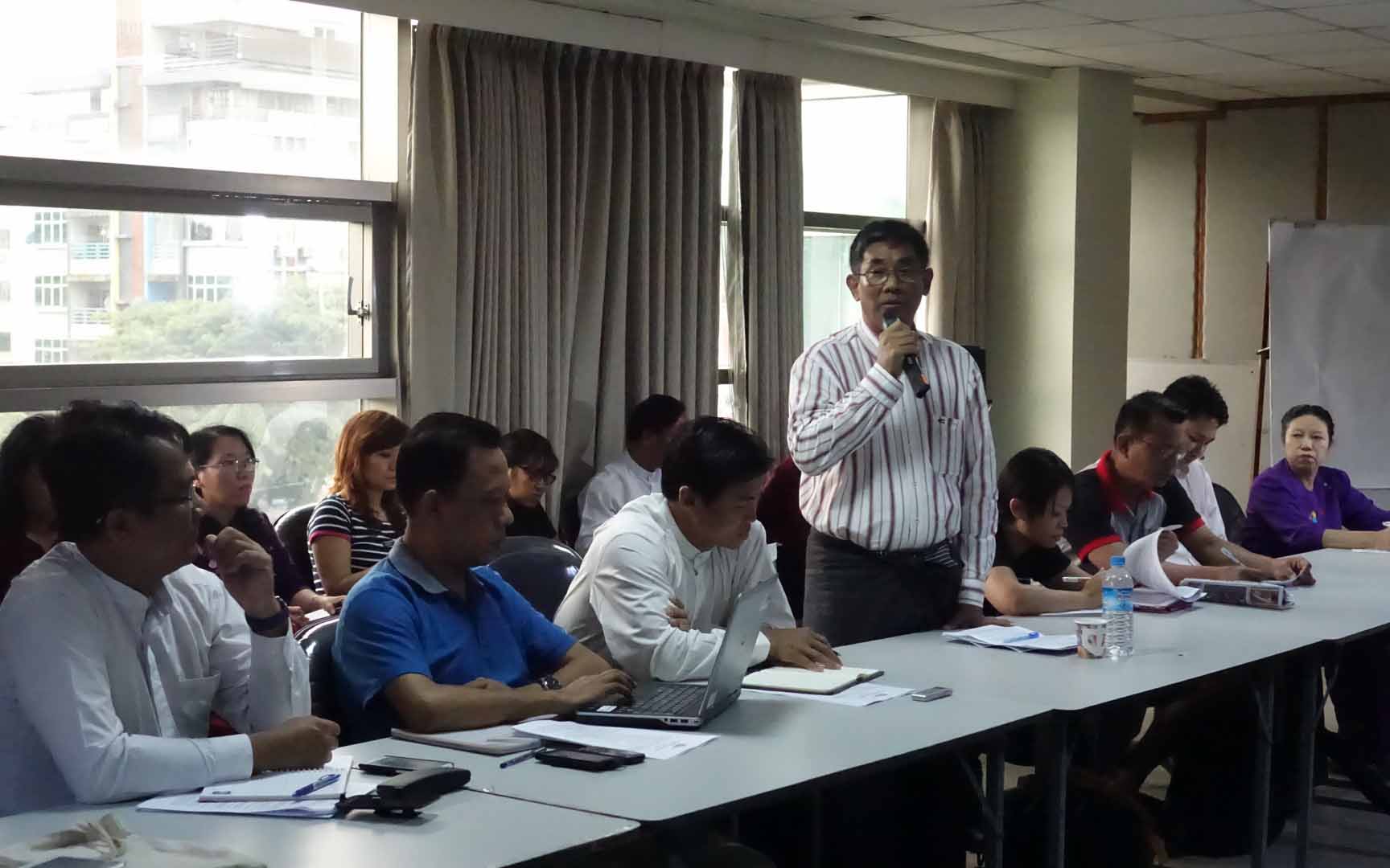 ပညာေရးဥပေဒကို ေက်ာင္းသားသမဂၢမ်ား ေဆြးေႏြး