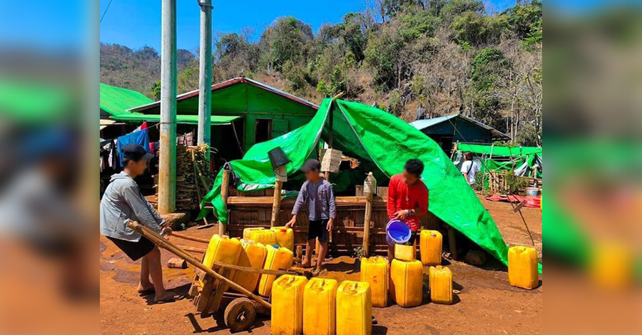 ဖယ်ခုံမြို့နယ်အနောက်ဘက်က စစ်ရှောင်နှင့် ဒေသခံများ ရေရှားပါးသဖြင့် ဒုက္ခတွေ့ 