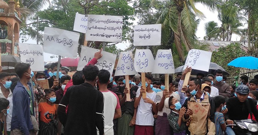 ရိုဟင်ဂျာများကို  စစ်ကောင်စီက ခြိမ်းခြောက်ပြီး AA အလိုမရှိကြောင်း ဆန္ဒပြခိုင်း 