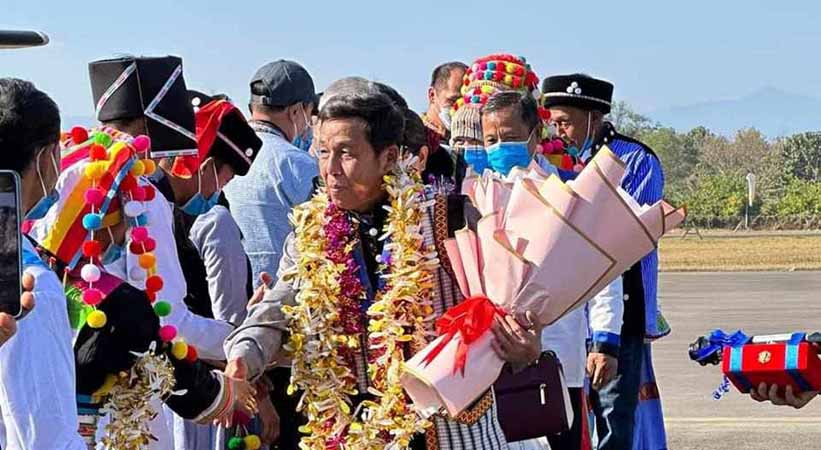 လီဆူပြည်သူ့စစ်ခေါင်းဆောင် ဦးရွှေမင်းကို စစ်ကောင်စီက ရဲဗလဘွဲ့ပေး