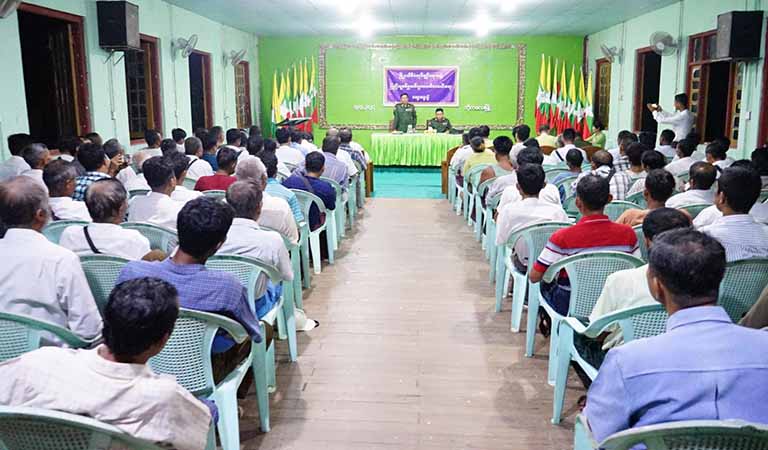 ဘိုကလေး၌ စစ်မှုထမ်းဥပဒေအကြောင်းဟောပြောပွဲ နားမထောင်သူကို ကျပ် ၂၀၀၀၀ ဒဏ်ငွေရိုက်