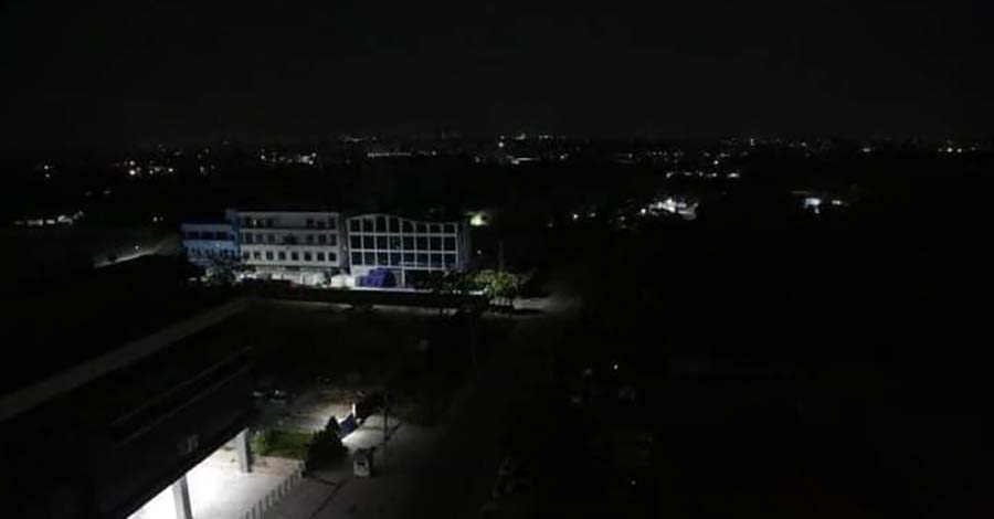 ရန်ကုန်တွင် ရာသီဥတု ပူလွန်းပြီး မီးပြတ်ချိန် တိုးလာသဖြင့် ပြည်သူများ အခက်ကြုံ  