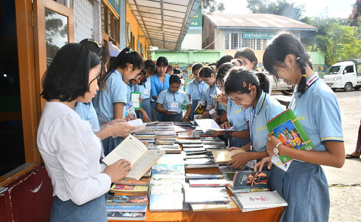 ညွှန်ကြားချက်မလိုက်နာဘဲ လာမည့်ပညာသင်နှစ်အတွက် ပုဂ္ဂလိကကျောင်းများ ကြိုဖွင့်