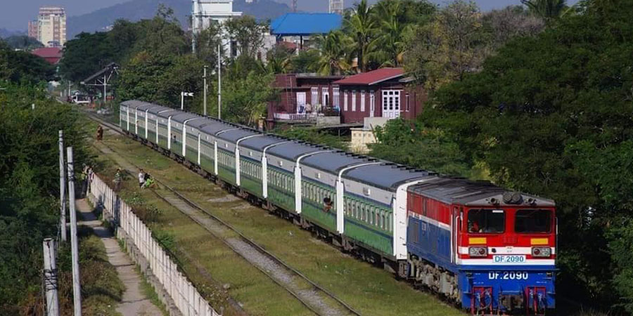 ရန်ကုန်-မော်လမြိုင်ရထား ပြန်ပြေးဆွဲ၊ ခရီးသည်အနည်းငယ်သာ လိုက်ပါ
