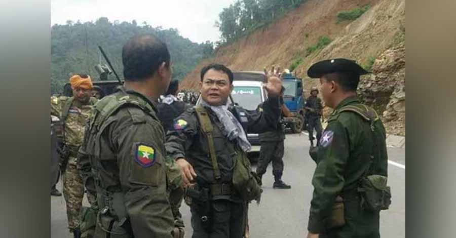 လက်နက်များ ပြန်အပ်ရန် BGF ကို စစ်ကောင်စီ သတိပေး