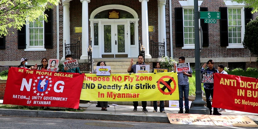 ဝါရှင်တန်ဒီစီ မြန်မာသံရုံးဝန်ထမ်းများ စစ်ကောင်စီလက်အောက်မှ နုတ်ထွက်ရန် တောင်းဆို