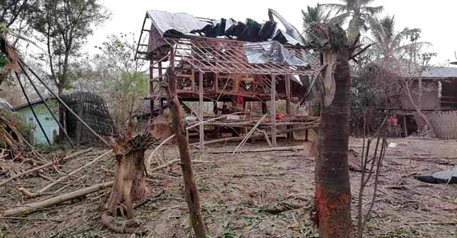 မကွေးတိုင်းက ရွာ ၄ ရွာကို စစ်တပ်က ပစ်ခတ်ဗုံးကြဲ၊ အမျိုးသား ၁ ဦးကို ဖမ်းဆီးသတ်ဖြတ်