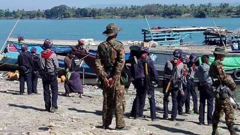 ကျောက်ဖြူတွင် လက်နက်ကြီးကြောင့် နေအိမ် ၂၇ လုံး မီးလောင်၊ တနင်္သာရီ ကျေးရွာ ၃ ရွာကို စစ်တပ်က ဗုံးကြဲ 