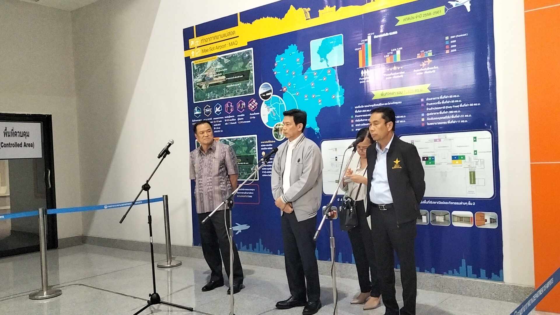 ထိုင်းဝန်ကြီး ၃ ဦး မြန်မာနယ်စပ်ပဋိပက္ခအခြေအနေ ကွင်းဆင်းကြည့်ရှု၊ စေ့စပ်ညှိနှိုင်းပေးရန် အသင့်ရှိဟုပြော     