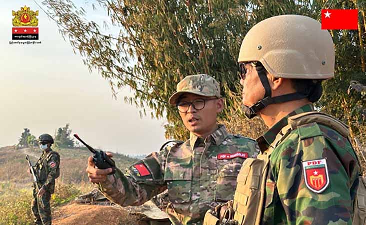 NUG ကာကွယ်ရေးဝန်ကြီး မန္တလေး PDF ရှေ့တန်းစစ်မြေပြင်သို့ ရောက်ရှိခဲ့