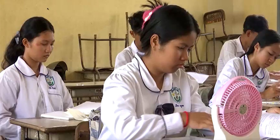 ကမ္ဘောဒီးယားတွင် အပူလှိုင်းကြောင့် စာသင်ကျောင်းများ အတန်းချိန် ၂ နာရီလျှော့ချ