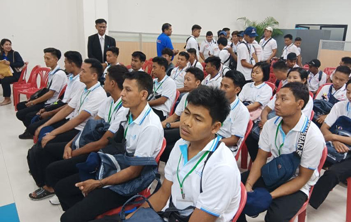 ပြည်ပကို အမျိုးသားအလုပ်သမား  ၅၀ ရာခိုင်နှုန်း ပြန်လည်ပို့ခွင့်ပြု