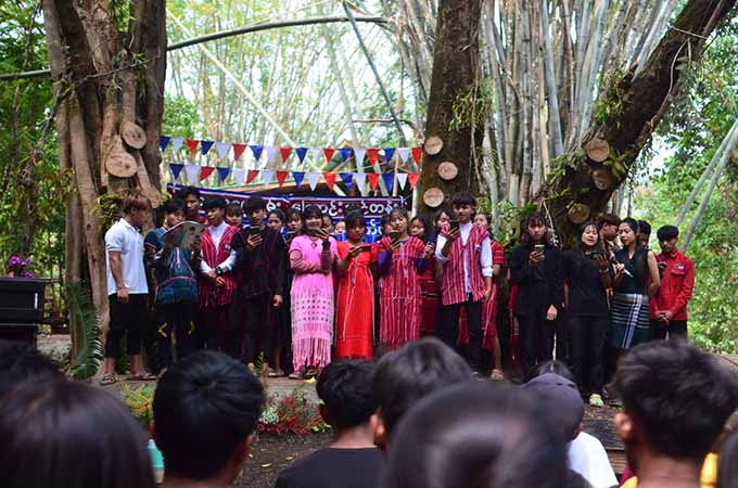 ကရင်နီပြည်က အသက်မွေးဝမ်းကျောင်းသင်တန်းဆင်းပွဲနှင့် ကောလိပ်ဖွင့်ပွဲ (Photo News)