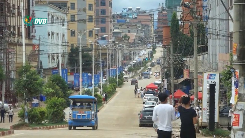 လောက်ကိုင်သွားသည့် ကားခ အဆမတန်မြင့်တက်၊ စီးပွာရေးလုပ်ငန်းကြီးများ မလည်ပတ် နိုင်သေး