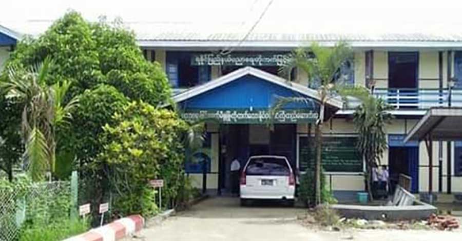 ရခိုင်တွင် အခြေခံကျောင်းများအပ်ရန် စစ်ကောင်စီ ဖိအားပေး၊ AA ထိန်းချုပ်နယ်၌ ကျောင်းမဖွင့်နိုင်
