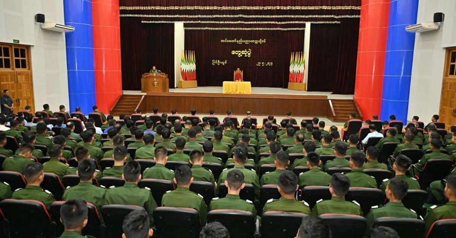 ဗိုလ်လောင်းများ ထွက်မပြေးအောင် ထိန်းကျောင်းအုပ်ချုပ်ရန် စစ်ခေါင်းဆောင်ပြော 