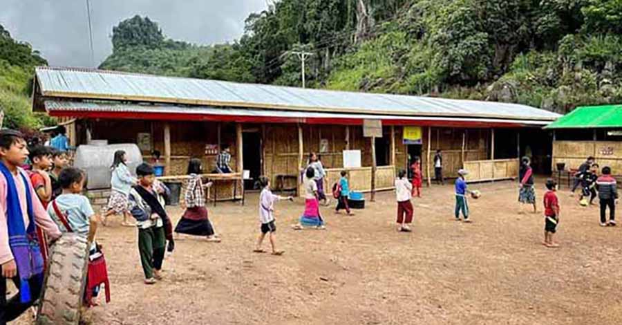 စစ်ဘေးရှောင်လူငယ်များကို အထက်တန်းပညာသင်ဆု ပေးမည်