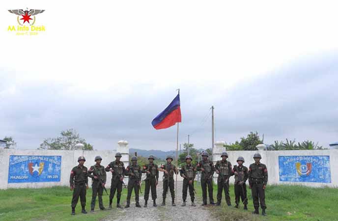 မောင်တောမြို့နယ်က စစ်ကောင်စီစခန်း ၆ ကို ၁ ပတ်အတွင်း အေအေသိမ်းပိုက်