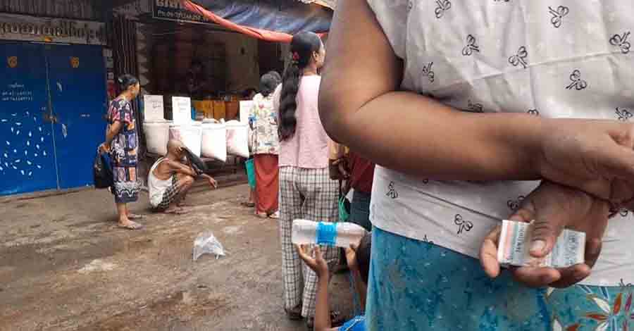 စားအုန်းဆီကို တိုးဝှေ့တန်းစီမဝယ်ရအောင်လုပ်ရန် စစ်ကောင်စီခန့် ရန်ကုန်ဝန်ကြီးချုပ်ပြော