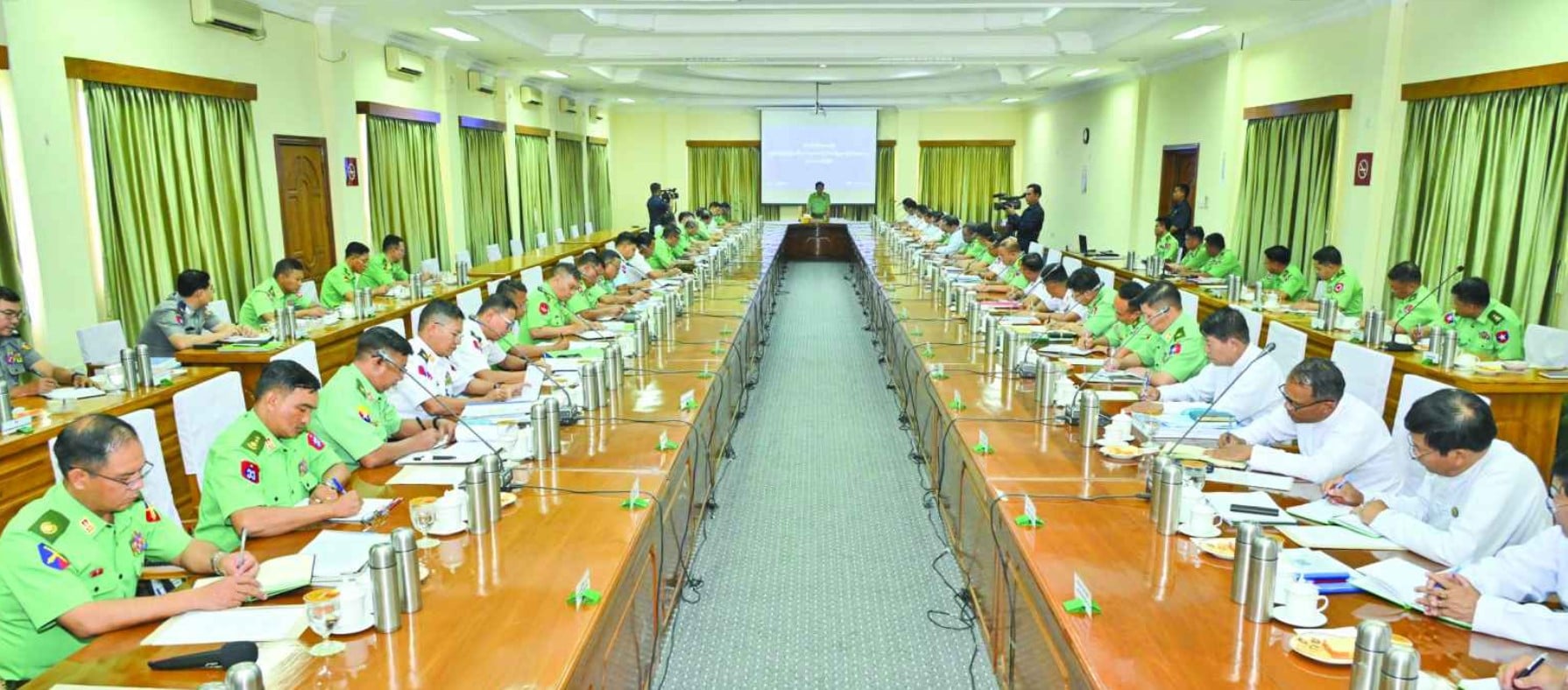 သန်လျင်တံတားဖွင့်ပွဲကို ရှော့တိုက်ဒုံးပစ်ရန် စီစဉ်သူ ၉ ဦးကို ဖမ်းမိဟု စစ်ကောင်စီထုတ်ပြန်၊ ရန်ကုန် လုံခြုံရေးသတိရှိရန် စစ်ခေါင်းဆောင်ပြော