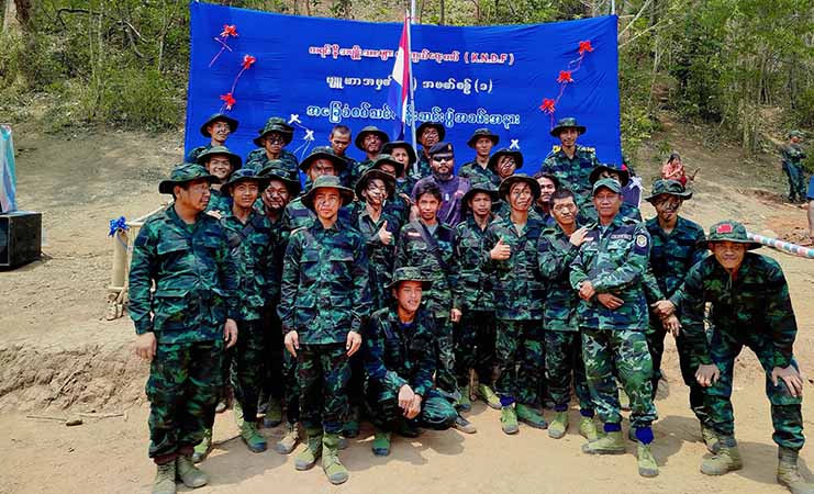 KNDF တပ်ရင်း ၂၅ က ရဲဘော်သစ်များ စိစစ်ခေါ်ယူနေ